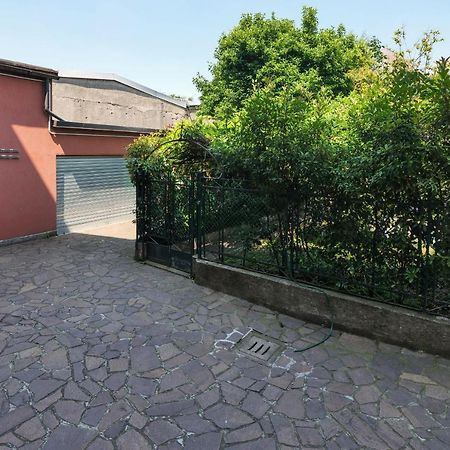 Apartmán Primopiano - Pellegrino Rossi B Milán Exteriér fotografie